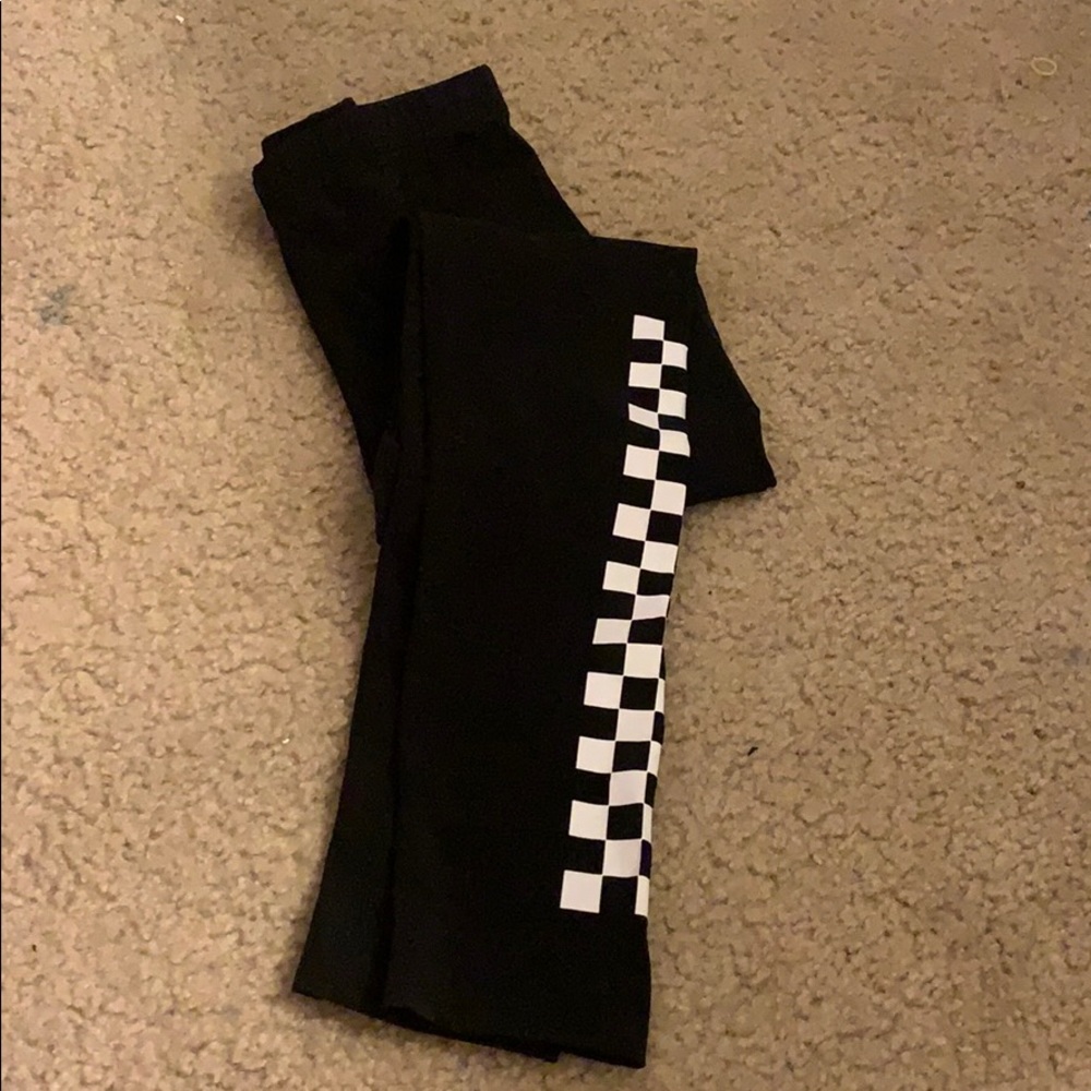 Black vans checkered leggings